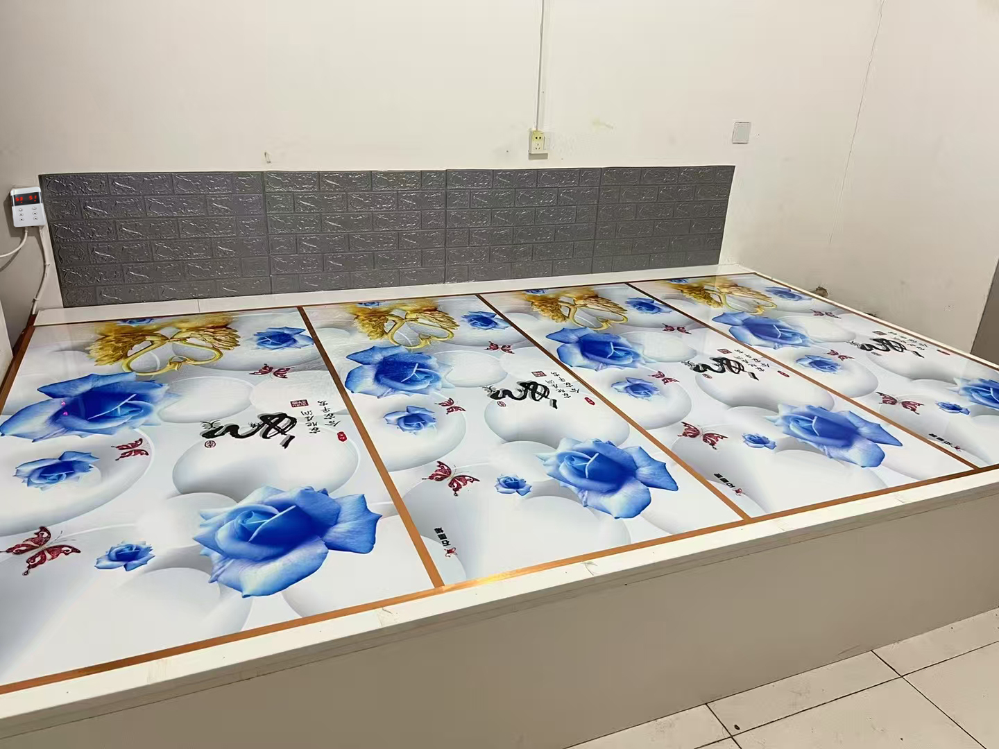 石墨烯电热板.jpg